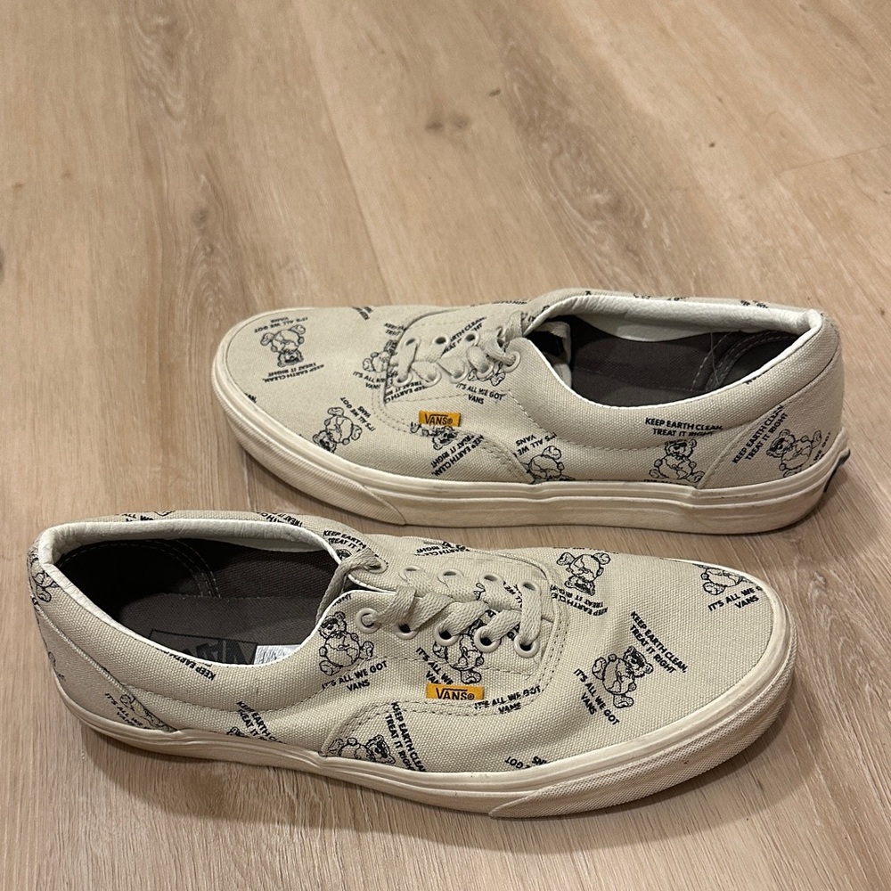 Vans Beige Keep The Earth Clean Men’s 10.5